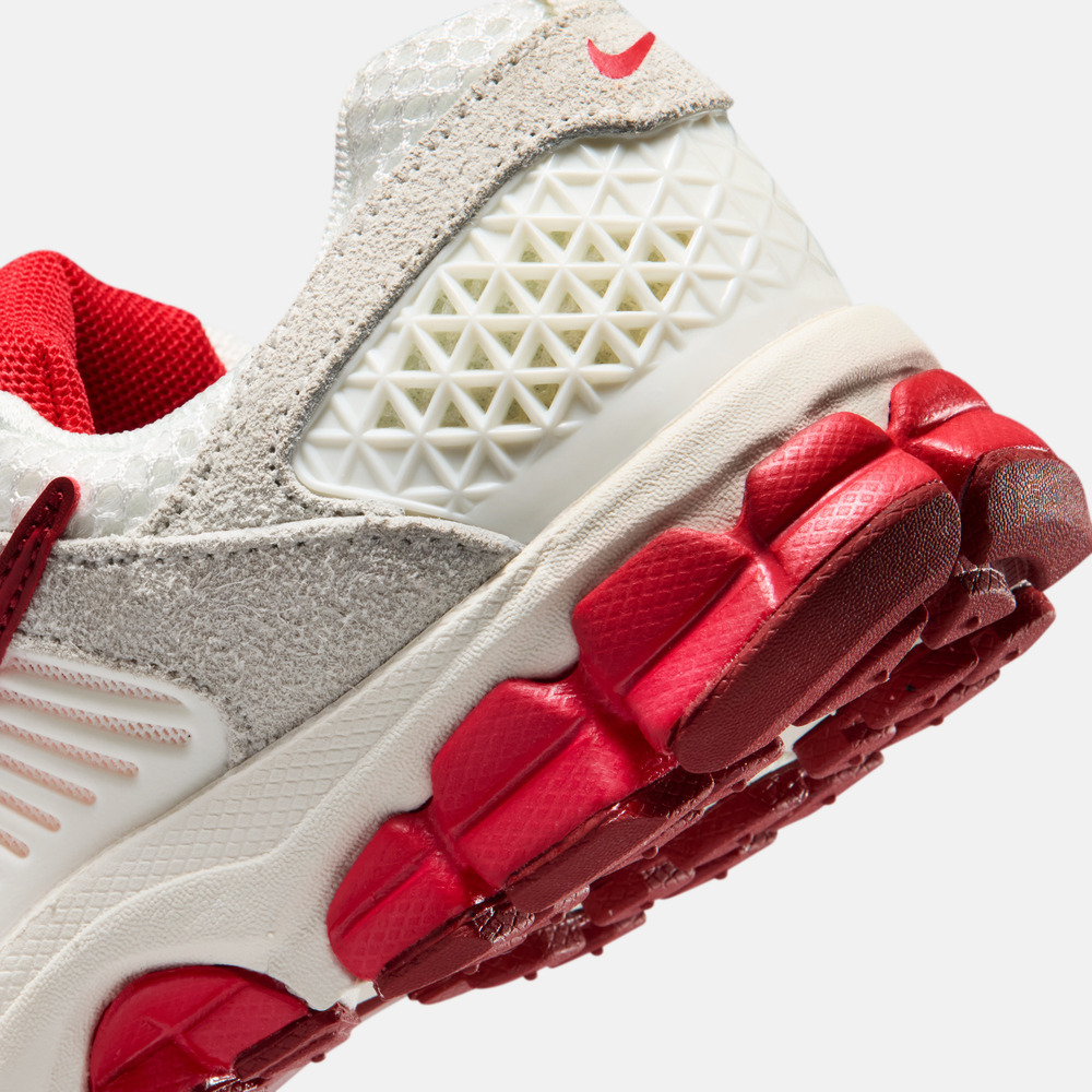 Nike KidsNike Kids2026大童VOMERO 5 SE (GS)儿童IB5727-100