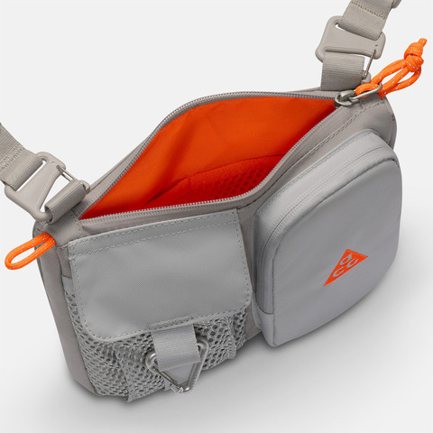 NIKE耐克2026中性ACG DAYMAX CROSSBODY斜背包HJ8180-009