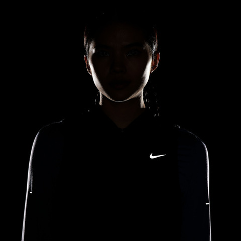 NIKE耐克2026女子AS W NK TEMPO RPL WRM VEST棉背心IF1244-010