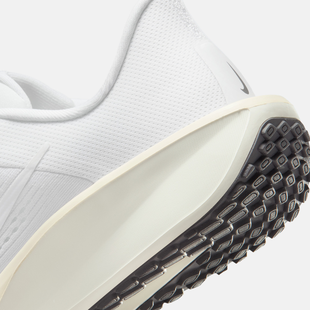 NIKE耐克2026女子WMNS NIKE QUEST 6跑步FD6034-112