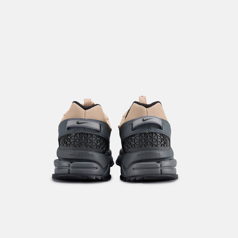 NIKE耐克2026男子NIKE ZOOM VOMERO ROAM休闲IQ1127-220