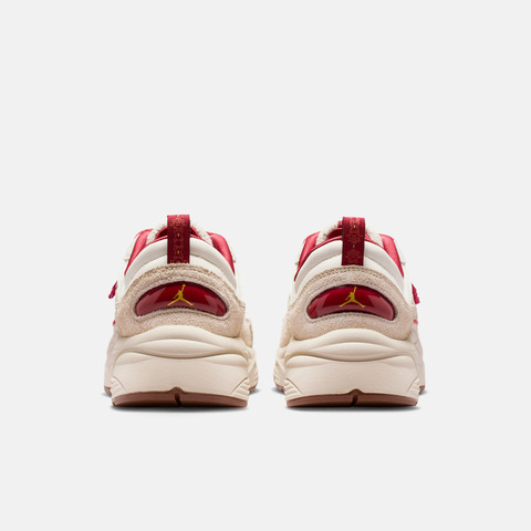 JordanJordan2026男子JORDAN TRUNNER O/S乔丹IQ1113-162