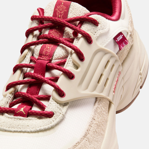 JordanJordan2026男子JORDAN TRUNNER O/S乔丹IQ1113-162