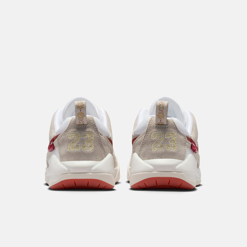 JordanJordan2026女子WMNS JORDAN CMFT ERA乔丹IQ3473-161