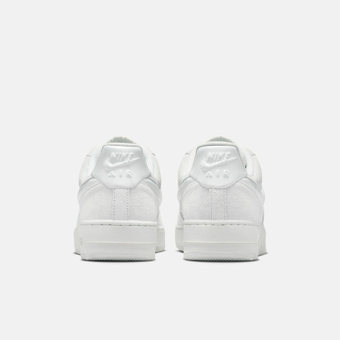 NIKE耐克2026女子W AIR FORCE 1 '07休闲HV4406-100