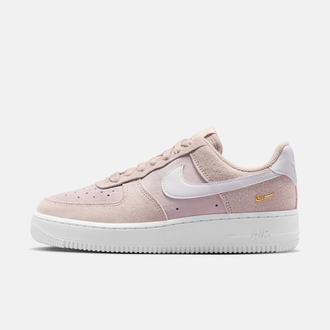 NIKE耐克2026女子W AIR FORCE 1 '07 LOW SE休闲IQ9964-600