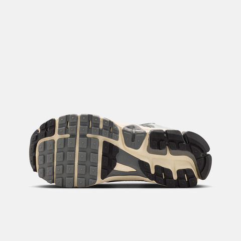 Nike KidsNike Kids2026大童VOMERO 5 (GS)儿童IM9467-002