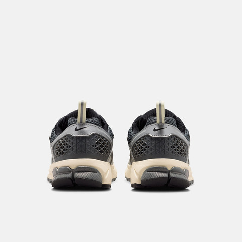 Nike KidsNike Kids2026大童VOMERO 5 (GS)儿童IM9467-002