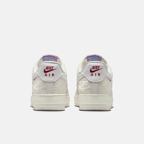 NIKE耐克2026男子AIR FORCE 1 '07休闲IQ1119-011