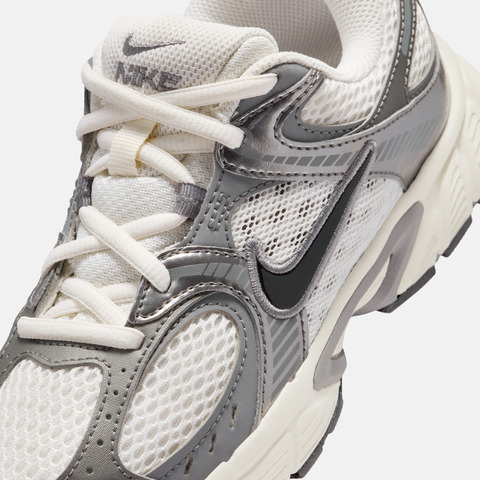 Nike KidsNike Kids2026大童NIKE V5 RNR (GS)儿童HQ6411-003