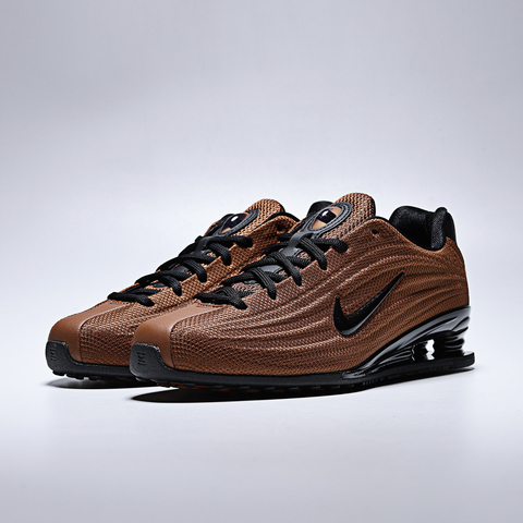 NIKE耐克2026女子W NIKE SHOX Z休闲HQ7540-201