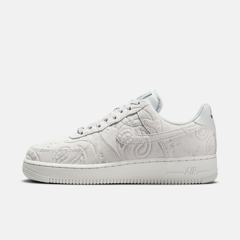 NIKE耐克2026女子W AIR FORCE 1 '07 PRM+休闲IO1259-002