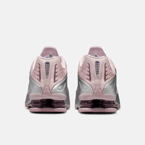 NIKE耐克2026女子NIKE SHOX R4休闲AR3565-601
