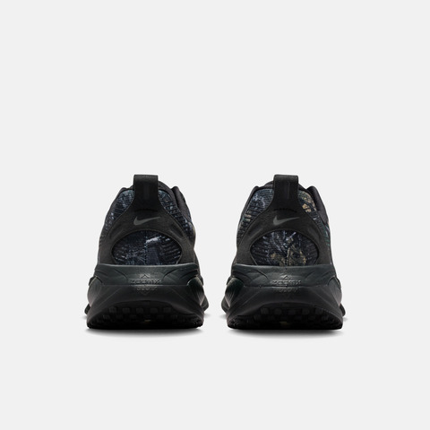 NIKE耐克2026男子NIKE VOMERO 18 CM跑步IF4456-001