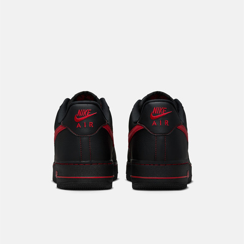 NIKE耐克2026男子AIR FORCE 1 '07 LV8休闲HQ2037-005