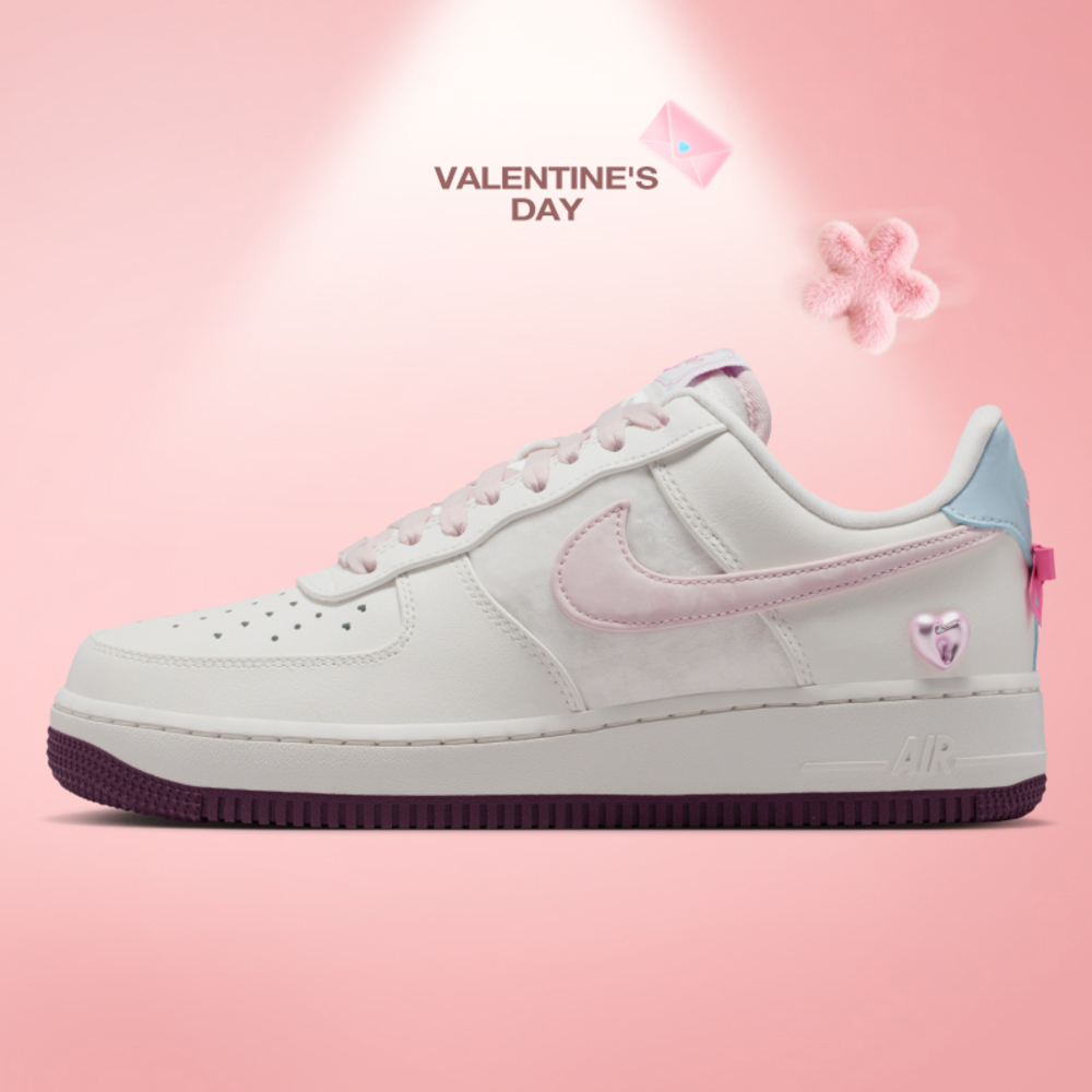 NIKE耐克2026女子WMNS AIR FORCE 1 '07休闲IQ4937-161