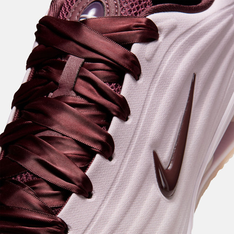 NIKE耐克2026女子W NIKE SHOX Z SE休闲IQ3364-627