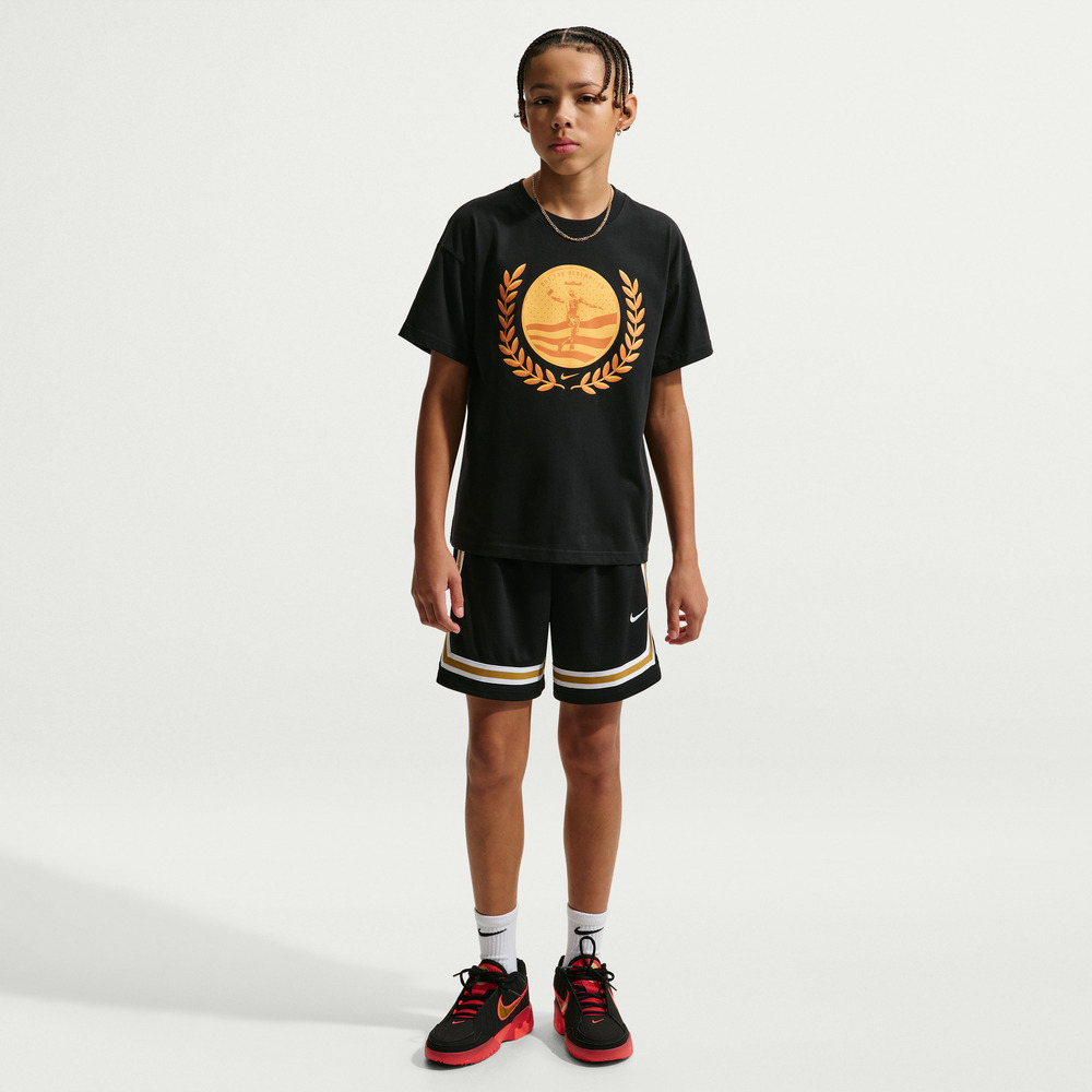 Nike KidsNike Kids2026男大童LJ K NK TEE M90 OR针织无领短TIQ0257-010