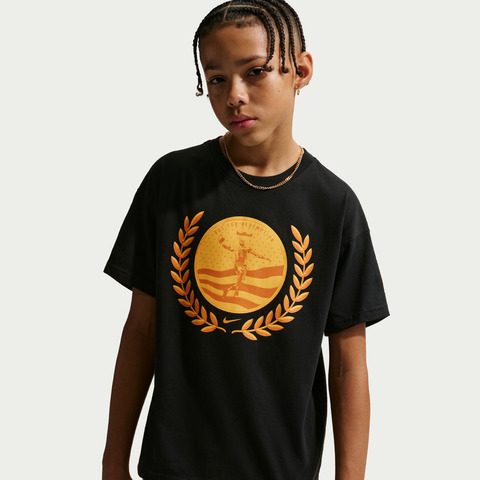 Nike KidsNike Kids2026男大童LJ K NK TEE M90 OR针织无领短TIQ0257-010
