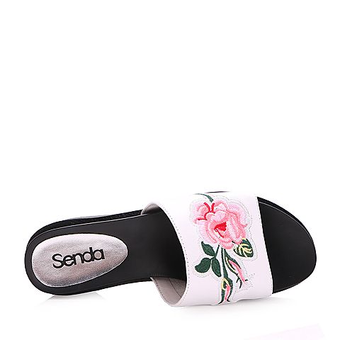 Senda/森达夏季专柜同款时尚甜美绣花坡跟女拖鞋3QA25BT7