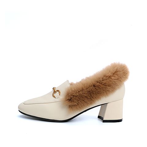 Senda/森达2020春新款欧美通勤绒毛休闲女粗跟单鞋ZWXY5AM0