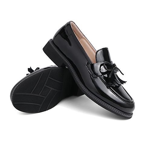 森达2020春季新款时尚学院风英伦舒适休闲女乐福鞋Z-110AM0