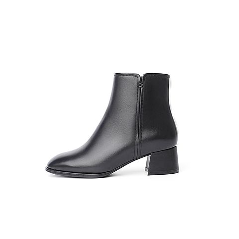 森达2020冬季新款专柜同款时尚潮流粗跟女短靴VF243DD0