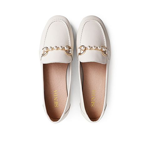 森达2021春季新品欧美马衔扣通勤知性休闲女单鞋Z1010AM1