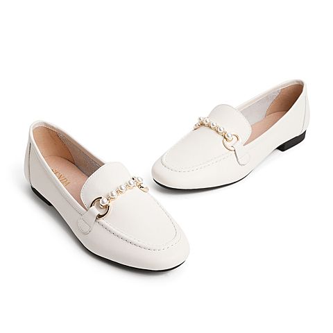 森达2021春季新品欧美马衔扣通勤知性休闲女单鞋Z1010AM1