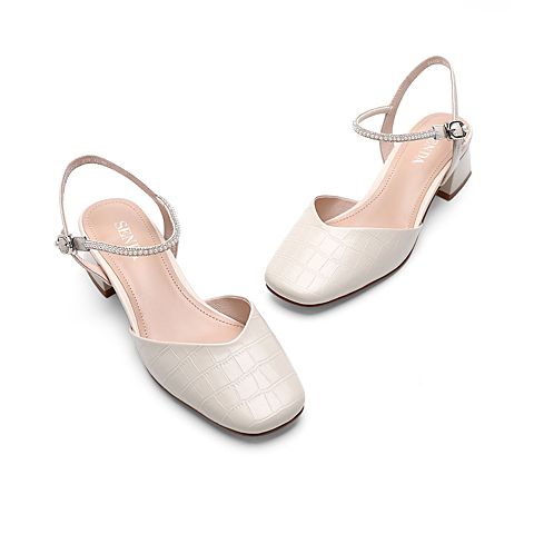 森达2021春季新款简约石头纹通勤粗跟女后空凉鞋Z1122AH1