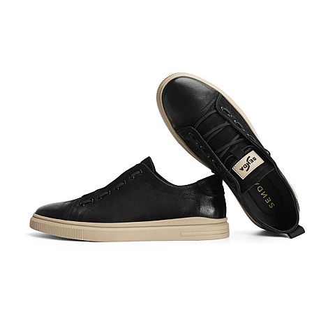 森达2021秋季新款时尚潮流青年旅游平跟男休闲板鞋Z0512CM1