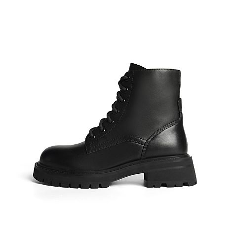 森达2021冬季新款时尚机车风Ins潮户外休闲女短筒马丁靴Z0709DD1