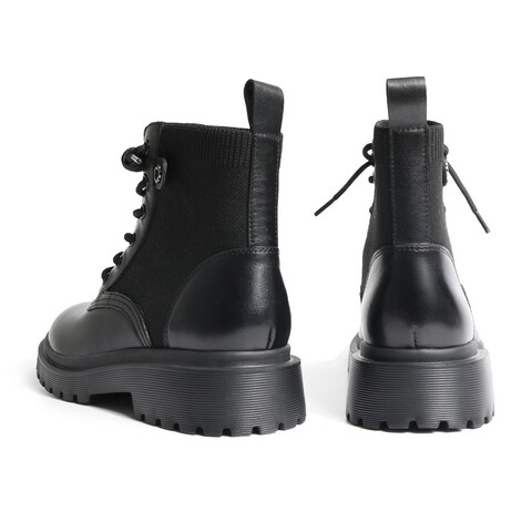 森达时尚马丁靴女2022冬季新款商场同款拼接户外休闲短靴4U744DD2