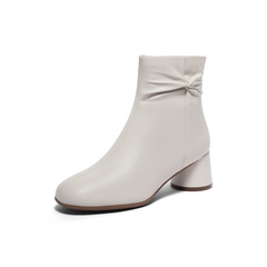 森达时尚弹力靴女2023冬季新款商场同款软面褶皱粗跟短靴STY01DD3