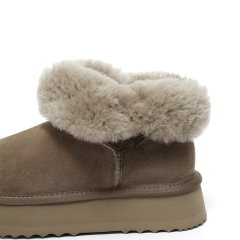 森达时尚雪地靴女2023冬季新款商场同款舒适保暖绒毛短靴SVL01DD3