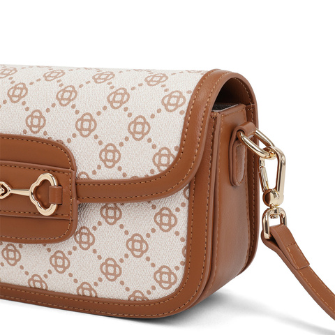 森达时尚小方包女2023冬季新款商场同款气质休闲腋下包X1367DX3