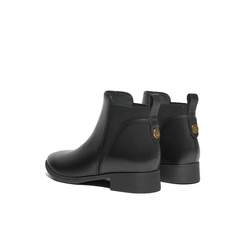 森达切尔西靴女年冬商场同款通勤舒适短皮靴4T6B7DD4