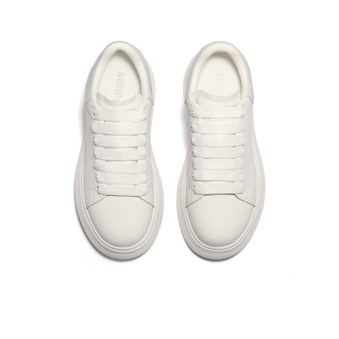 森达板鞋女款2025春新商场同款厚底显高户外休闲小白鞋XKS01AM5