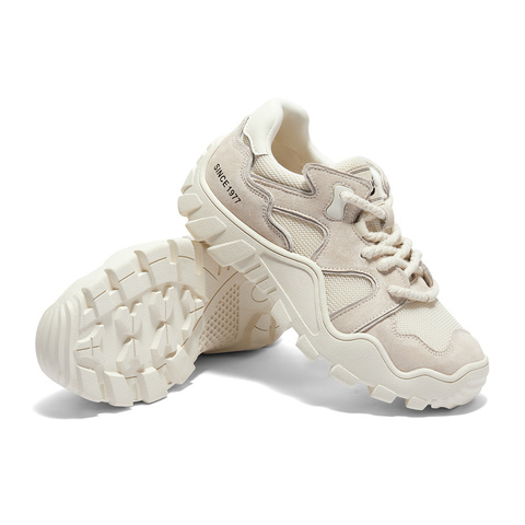 森达阿甘鞋女款2025春季新款拼接厚底户外运动休闲鞋ZCC44AM5