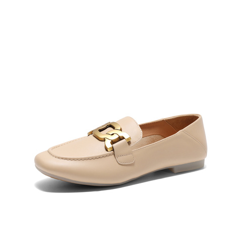 森达乐福鞋女款2025春季新款通勤马衔扣舒适平底单鞋WP002AA5