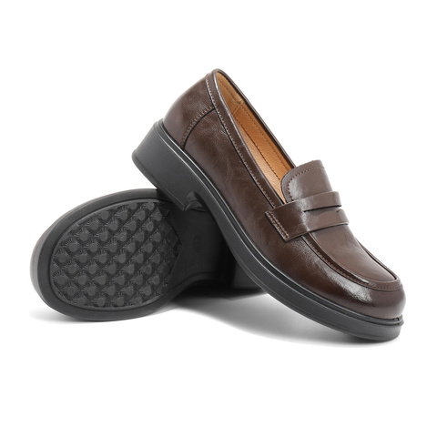 森达乐福鞋女款2025春新学院风简约厚底舒适单鞋SYH01AA4