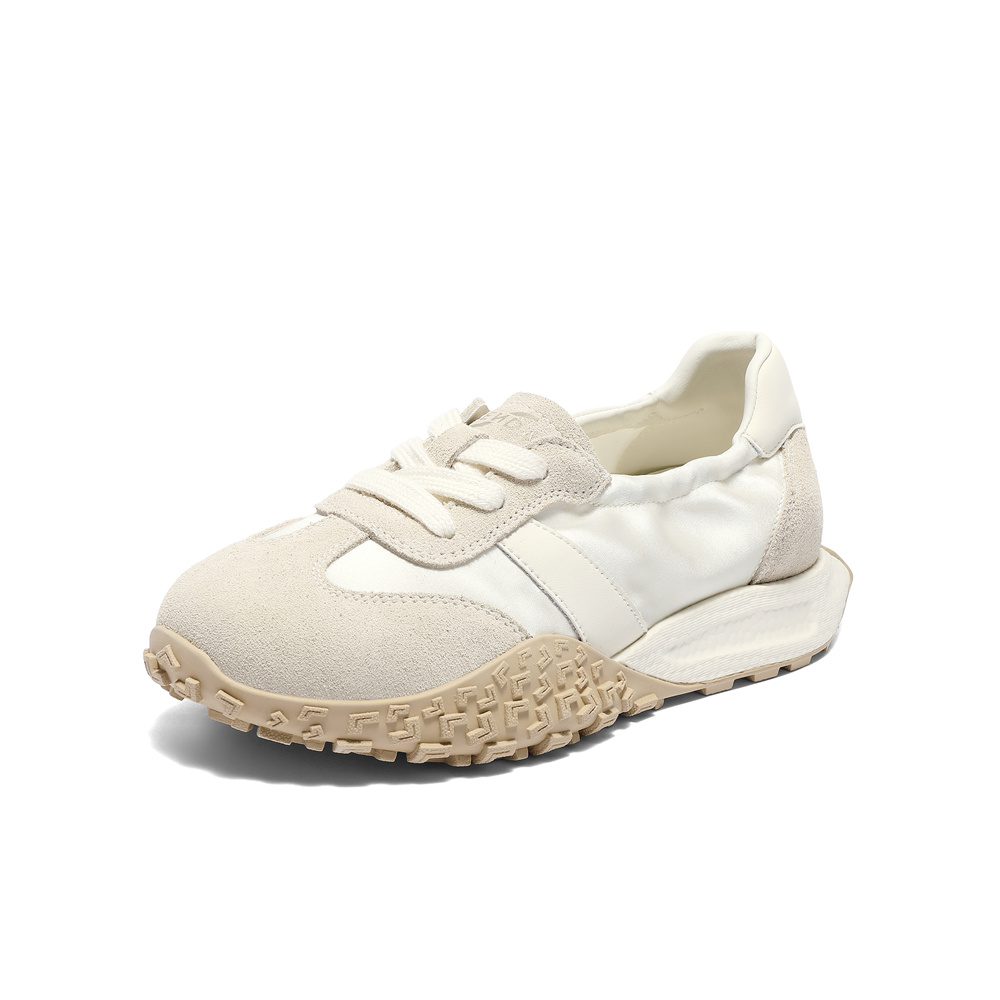 森达阿甘鞋女款2025秋新运动风跑步拼接厚底休闲鞋WP022CA5