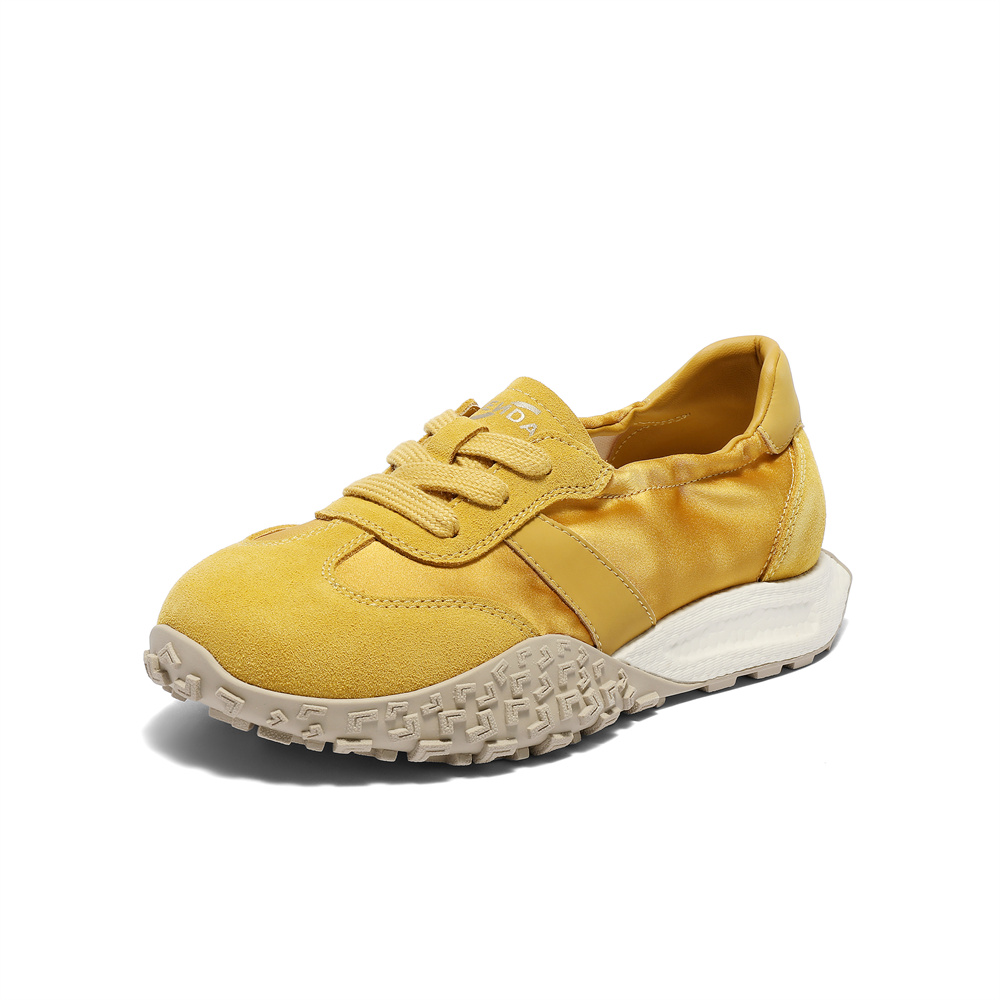 森达阿甘鞋女款2025秋新运动风跑步拼接厚底休闲鞋WP022CA5