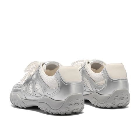 森达德训鞋女款2025秋新商场同款运动跑步户外休闲鞋XQA01CM5