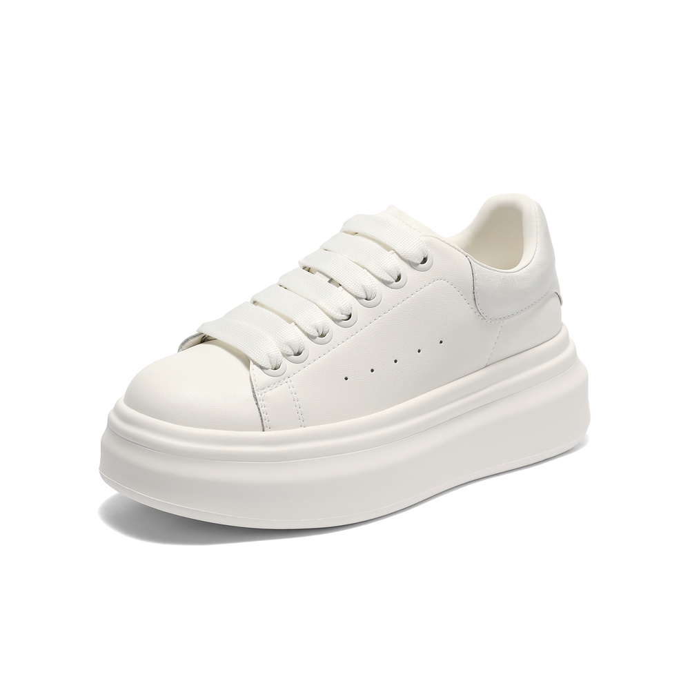 森达板鞋女2025秋新商场同款经典百搭厚底休闲小白鞋XQW01CM5