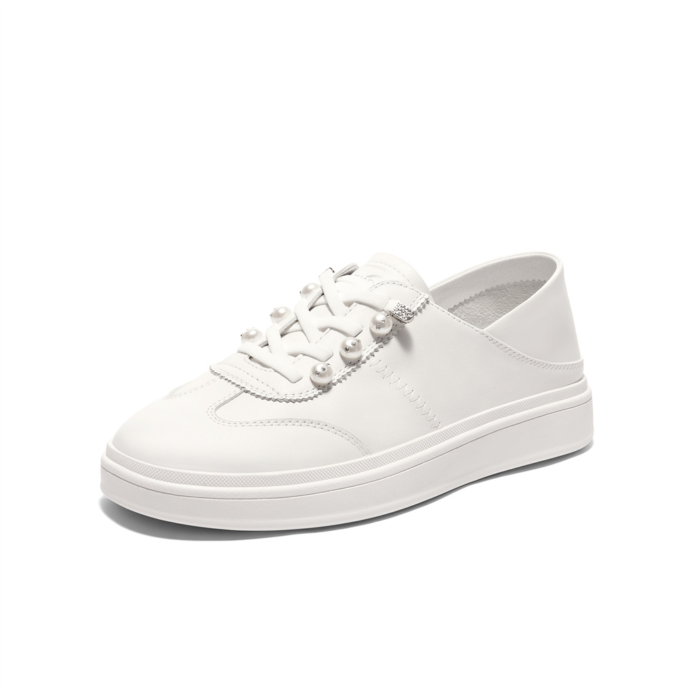 森达小白鞋女款2025秋新商场同款简约轻便休闲板鞋XPM01CM5