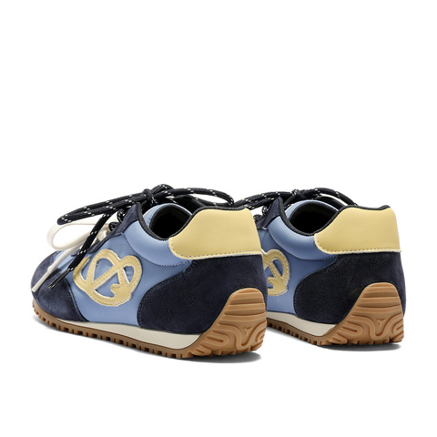 森达德训鞋女2025秋季新款拼接百搭户外休闲板鞋ZTH65CM5