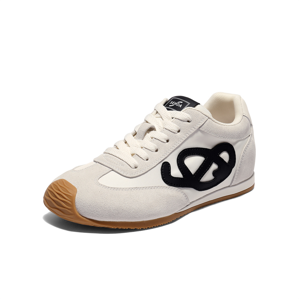 森达阿甘鞋女2025秋季新款商场同款拼接户外休闲鞋XSE01CM5