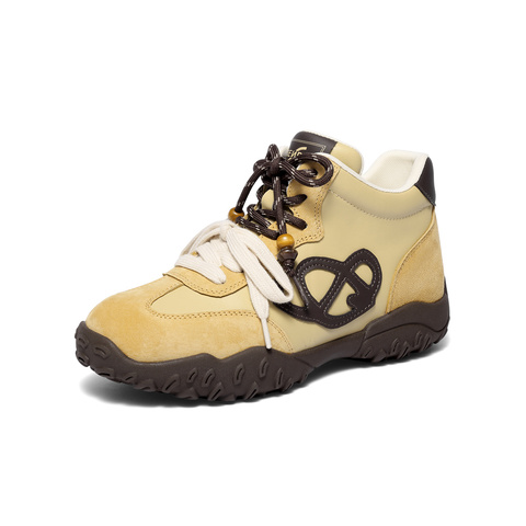 森达高帮鞋女2025冬季新款商场同款户外德训休闲鞋XTW01DD5