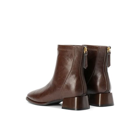 森达弹力靴女2025冬季新款气质方头粗跟休闲短靴ZTI17DD5